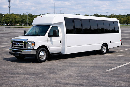 25-passenger minibus rental Madera TX